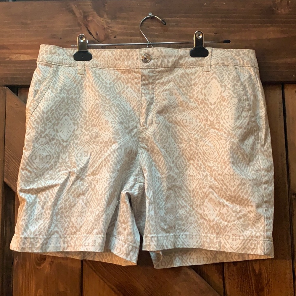 Women’s Shorts with fun summery print
